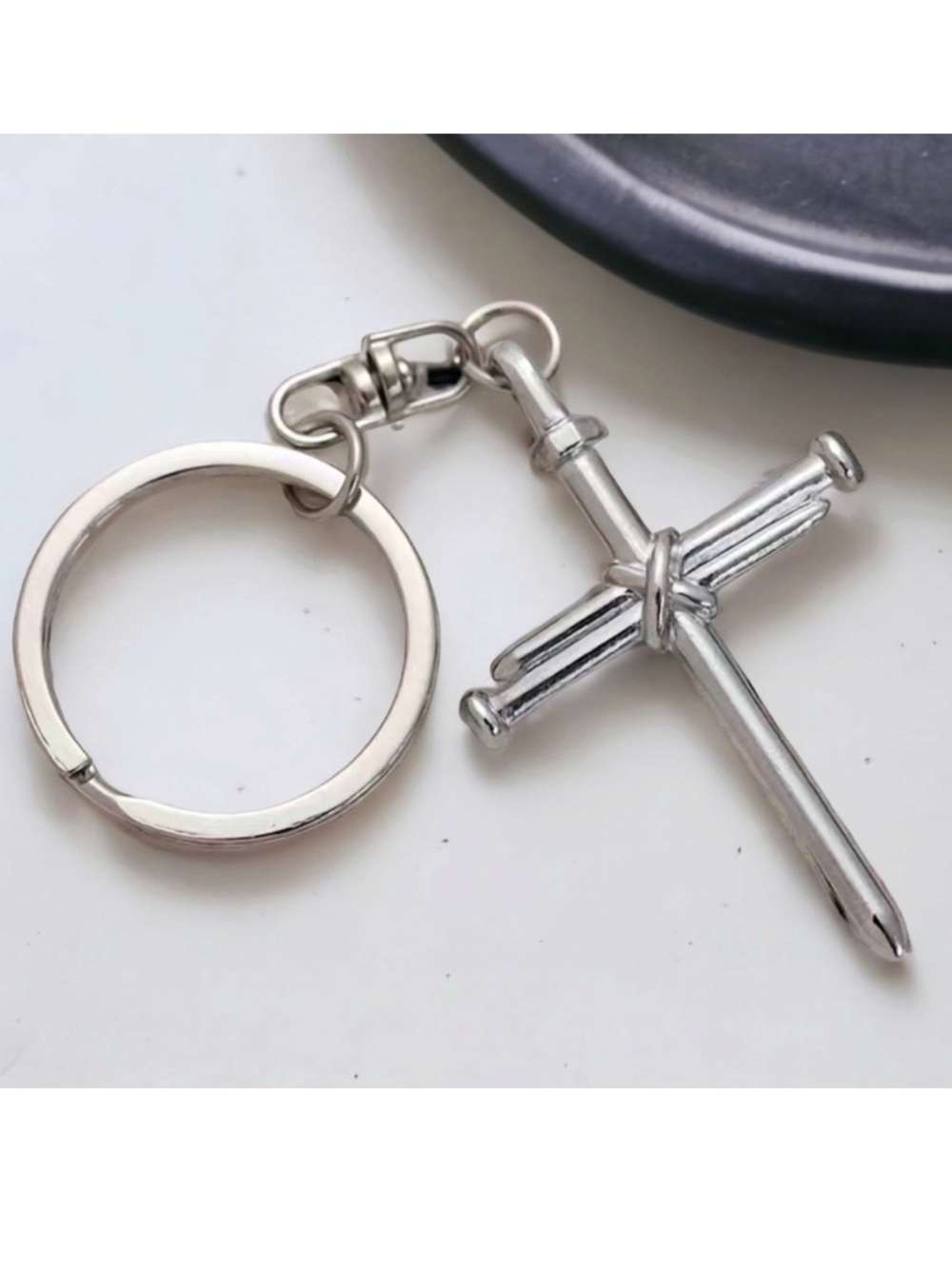 3 Nail Cross Keychain Religious Christian Key Ring Accessory Silver Unisex Gift